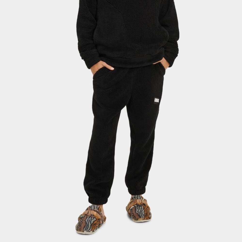 UGG Men's Dilan Sherpa Jogger
